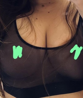 Молодая, сексуальная красотка приглашает в гости для ярких и запоминающихся встреч. Готова исполнить твои самые сокровенные желания. Звони прямо сейчас! 13361, 26 лет